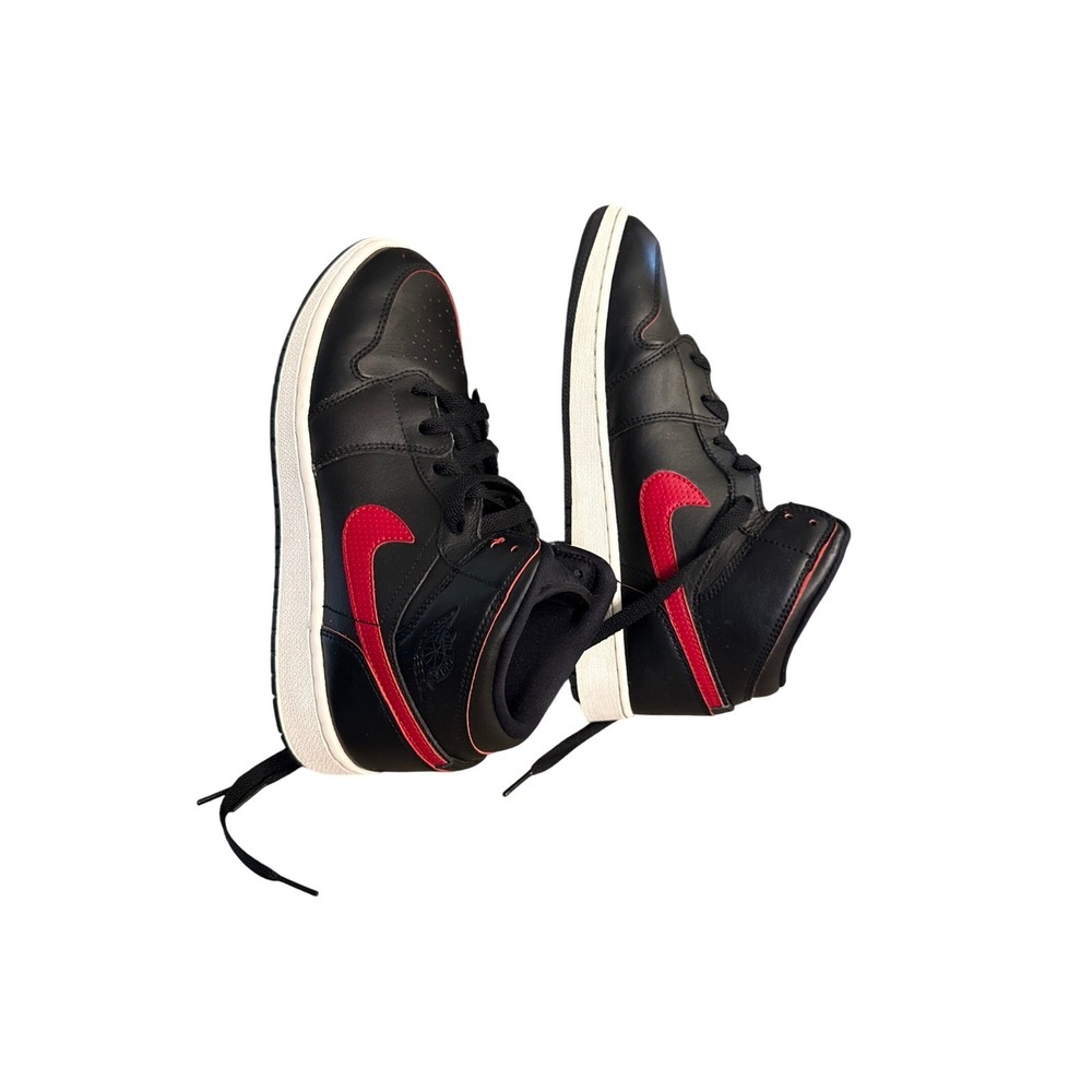 Jordan 1 Mid Black Gym Red 554725-009 Mens Size 6Y Sneakers Basketball Shoes